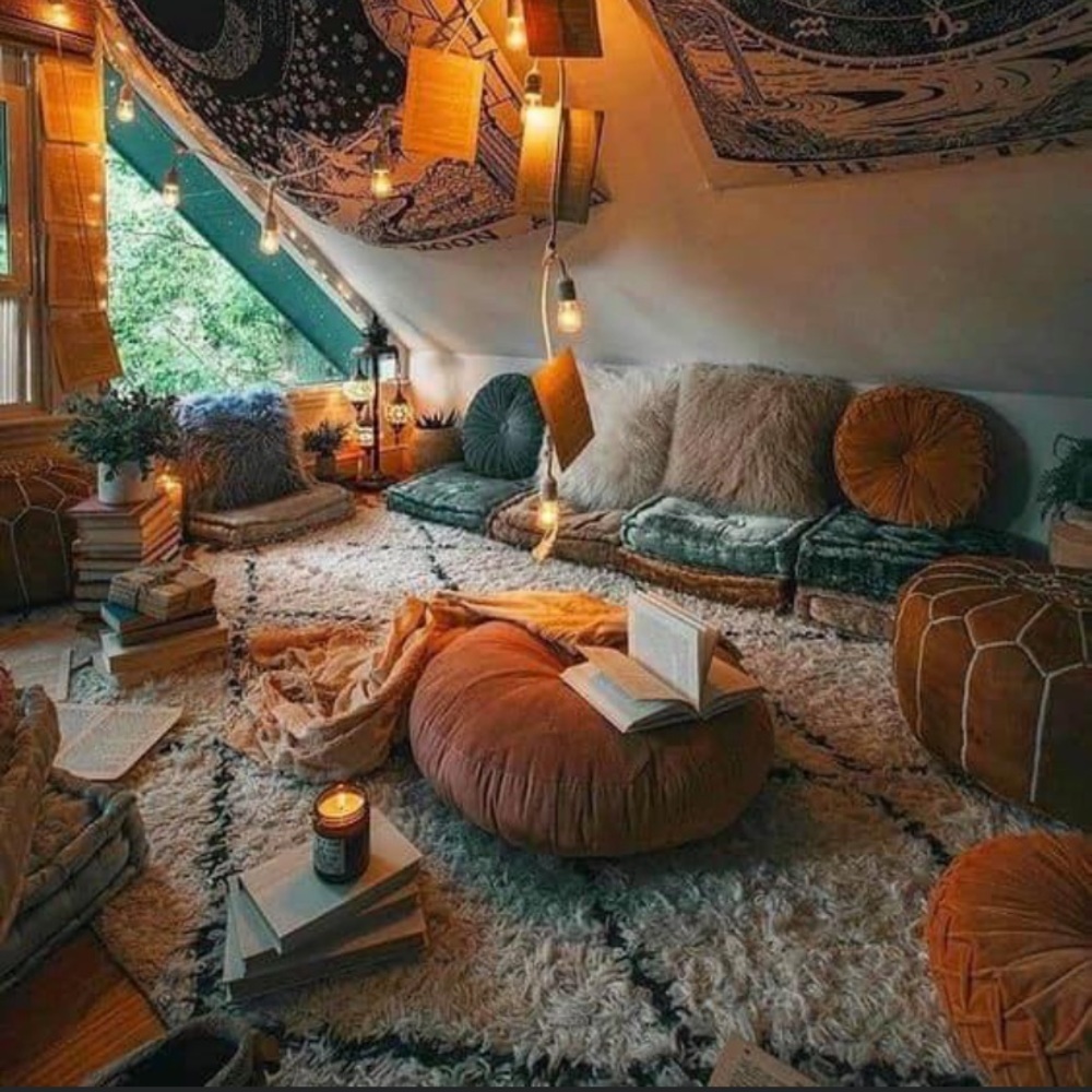 XL 20" Round Velvet Pintuck Throw Pillow